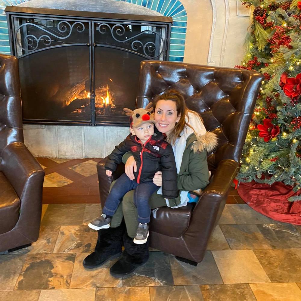 Meet your Posher, Elana